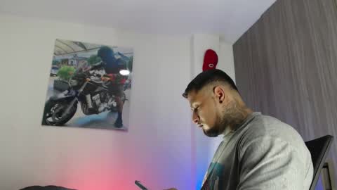 soy_apolo online show from November 6, 6:11 pm