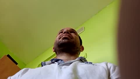 Snaiky online show from April 11, 8:18 am