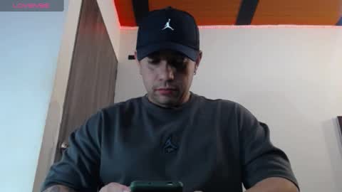     online show from January 20, 5:26 am