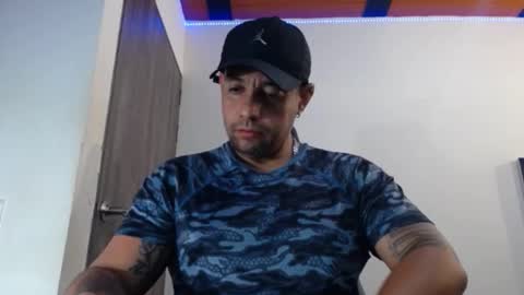     online show from February 18, 6:04 am