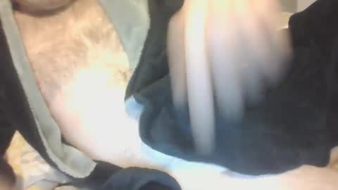 Snapshot of species98 chatting on January 18, 8:41 am species online show from January 18, 8:41 am