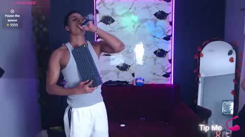    online show from November 11, 2:38 am