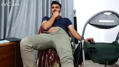 spicybuoy online show from December 9, 2:29 pm