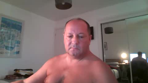 Snapshot of spidey1051a chatting on January 15, 2:35 pm spidey1051a online show from January 15, 2:35 pm