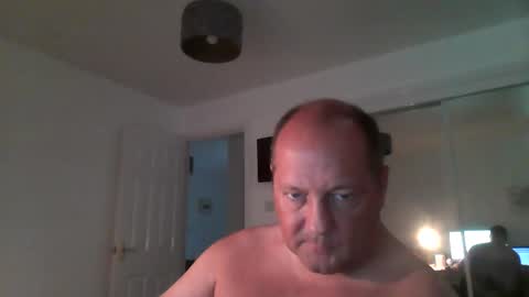 Snapshot of spidey1051a chatting on September 10, 11:42 am spidey1051a online show from September 10, 11:42 am