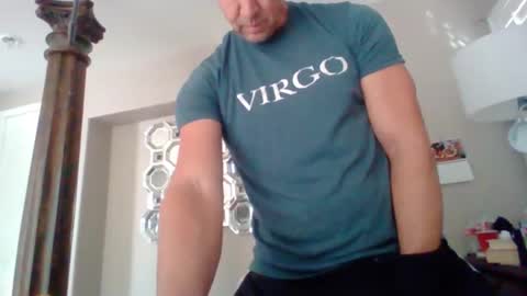 spunandhunglv online show from November 17, 6:00 pm