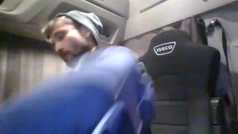 spyco82 online show from February 10, 6:35 pm