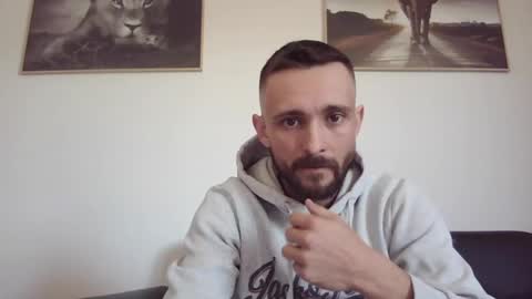 spyco82 online show from March 1, 9:18 am