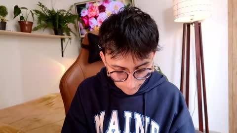 sr_evann online show from March 17, 6:21 pm