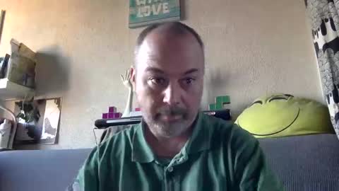 Snapshot of srekos38 chatting on December 26, 8:39 am srekos38 online show from December 26, 8:39 am