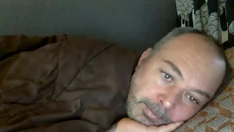 Snapshot of srekos38 chatting on December 3, 7:19 am srekos38 online show from December 3, 7:19 am