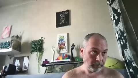 srekos38 online show from April 16, 11:43 am