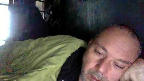 Snapshot of srekos38 chatting on January 27, 8:07 am srekos38 online show from January 27, 8:07 am