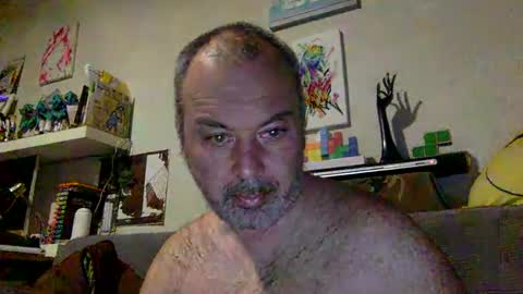 Snapshot of srekos38 chatting on January 14, 1:47 am srekos38 online show from January 14, 1:47 am