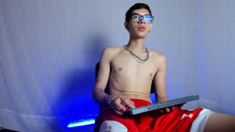 Ssweetthott online show from March 6, 1:35 pm