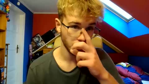 st1eve online show from December 14, 1:07 pm