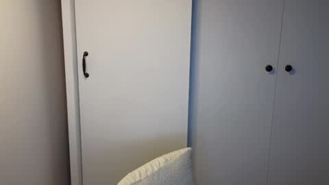 st1vemaster01 online show from October 17, 6:45 pm