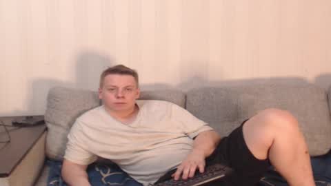 Joe Peach online show from March 31, 6:09 pm