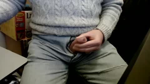 Snapshot of stargazer1069 chatting on January 9, 9:27 am stargazer1069 online show from January 9, 9:27 am