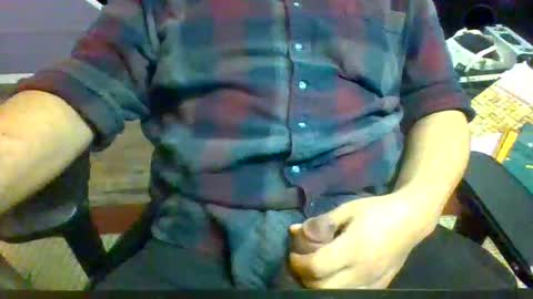 staysolid online show from March 4, 9:11 pm