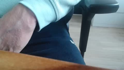 Snapshot of stebenlor chatting on October 8, 12:20 pm stebenlor online show from October 8, 12:20 pm