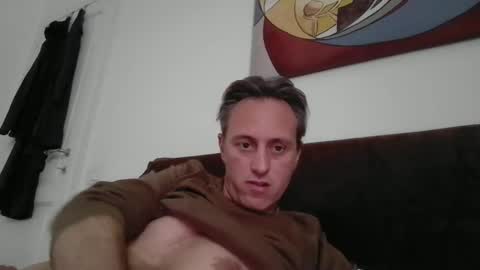 sten015 online show from February 13, 1:26 pm