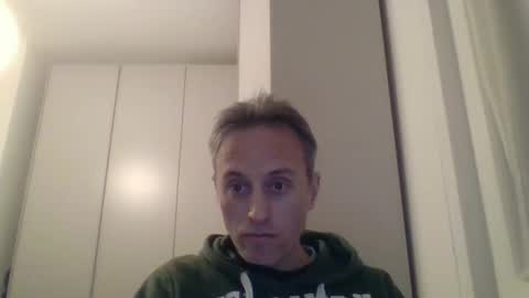 sten015 online show from December 21, 4:03 pm