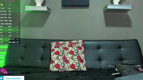 Snapshot of stephenbrown_ chatting on October 2, 3:21 am    ................     online show from October 2, 3:21 am