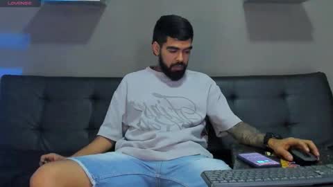 Snapshot of stephenbrown_ chatting on September 27, 8:28 pm    ................     online show from September 27, 8:28 pm