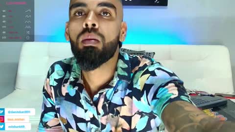 Snapshot of stephenbrown_ chatting on January 28, 5:00 am    ................     online show from January 28, 5:00 am