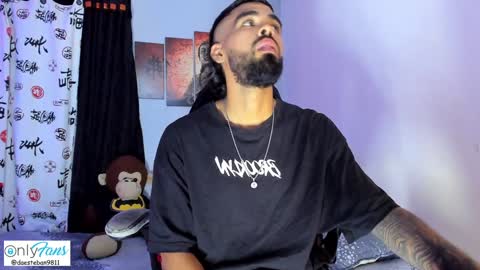 Snapshot of stephenbrown_ chatting on January 11, 3:02 am    ................     online show from January 11, 3:02 am