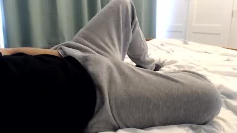 Snapshot of stevebate222 chatting on September 23, 12:59 pm stevebate222 online show from September 23, 12:59 pm