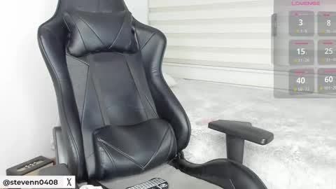 steveen_77_ online show from November 12, 1:22 am