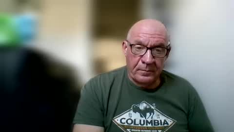 Snapshot of stevejons47 chatting on February 10, 4:58 pm stevejons47 online show from February 10, 4:58 pm