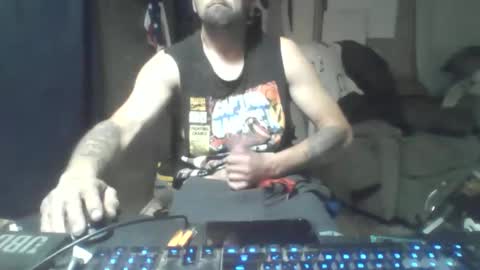 Snapshot of steveneg13 chatting on March 10, 9:01 am Steveneg13 online show from March 10, 9:01 am