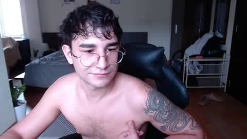 Alex   online show from July 5, 4:19 am