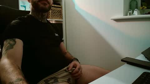 stevie_rae online show from November 11, 9:09 pm