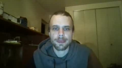 stockingsnfeet online show from April 17, 10:34 pm