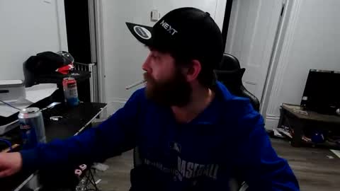 stonedpanda77 online show from February 6, 2:30 am