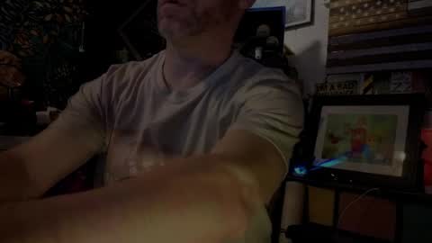 Str8 online show from April 9, 9:26 am