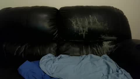 Snapshot of strangeratnight87 chatting on September 8, 5:01 pm strangeratnight87 online show from September 8, 5:01 pm