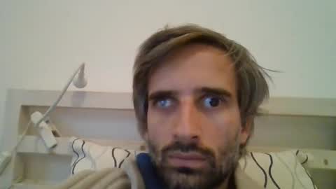 stroke1 online show from January 9, 7:35 am