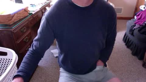 Snapshot of strokerace4020 chatting on February 5, 9:40 pm strokerace4020 online show from February 5, 9:40 pm