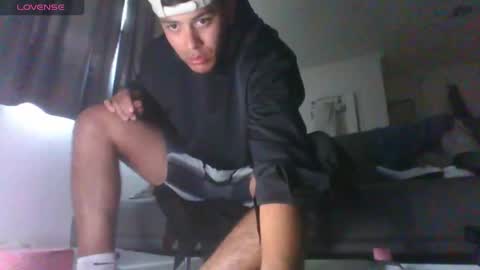 Snapshot of strokingdaddy4 chatting on October 27, 9:28 pm strokingdaddy4 online show from October 27, 9:28 pm
