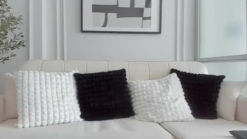 Strong Arni online show from September 18, 4:47 am