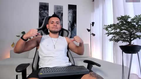 Samuel online show from November 10, 12:54 pm