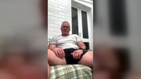 stumpyj2266 online show from May 13, 5:54 pm