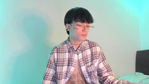 nico online show from December 11, 1:33 pm