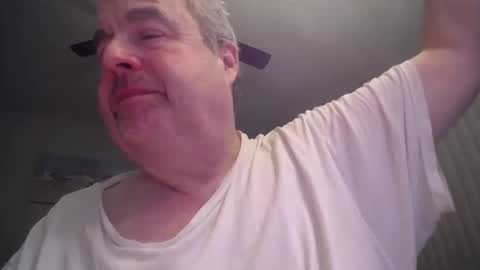 subswitchuser online show from February 3, 12:36 pm