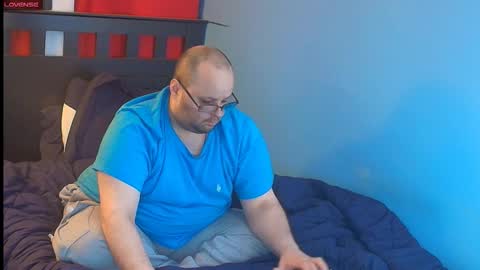 subzero online show from February 17, 12:09 am